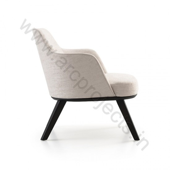 ARC-Lounge-Chair-CF-SC705